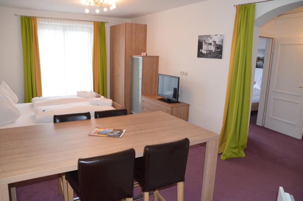 Aparthotel Hutter Gmbh Katschberghohe Phòng bức ảnh