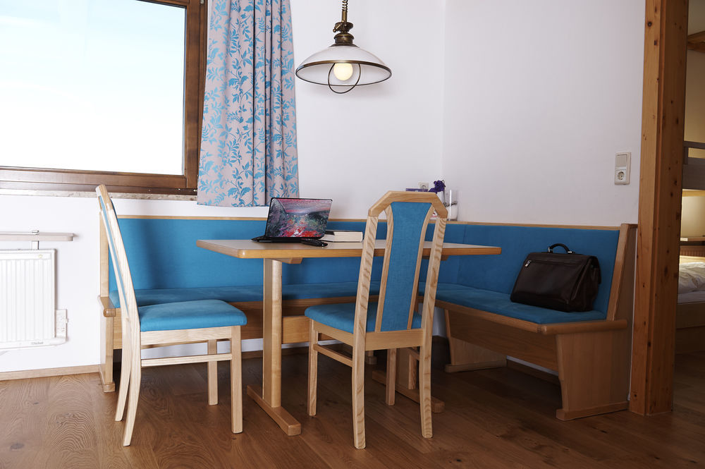 Aparthotel Hutter Gmbh Katschberghohe Ngoại thất bức ảnh
